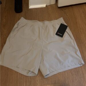 Pace Breaker Lined Short 7" sz Large